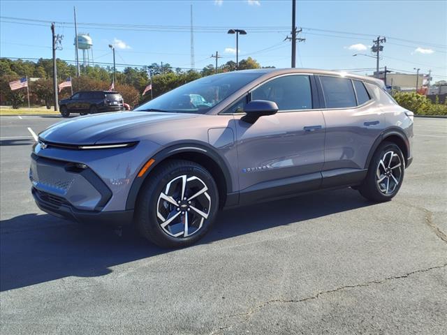 new 2025 Chevrolet Equinox EV car, priced at $34,790