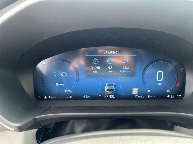 new 2025 Ford Escape car, priced at $40,600