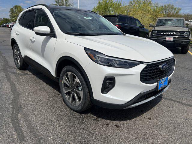new 2025 Ford Escape car, priced at $40,600