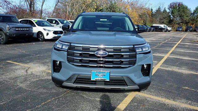 new 2025 Ford Explorer car