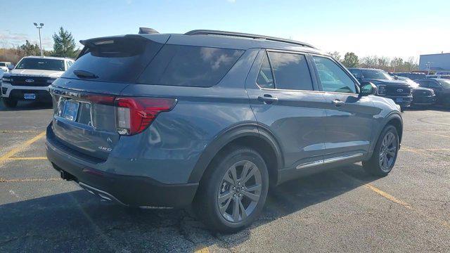 new 2025 Ford Explorer car