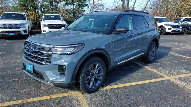 new 2025 Ford Explorer car