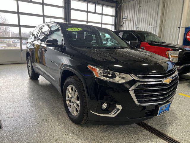 used 2019 Chevrolet Traverse car, priced at $18,990