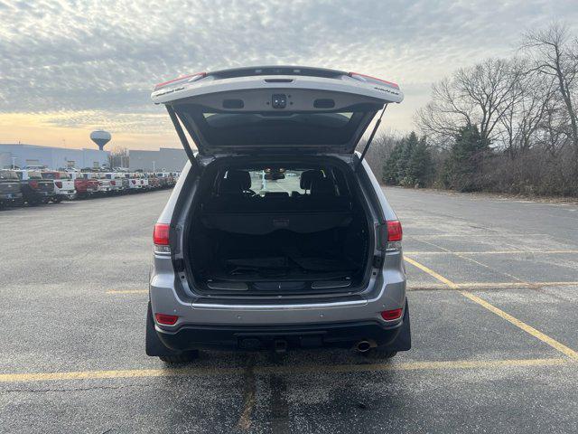 used 2015 Jeep Grand Cherokee car, priced at $15,990