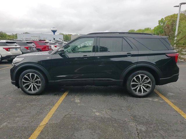 new 2025 Ford Explorer car, priced at $45,967