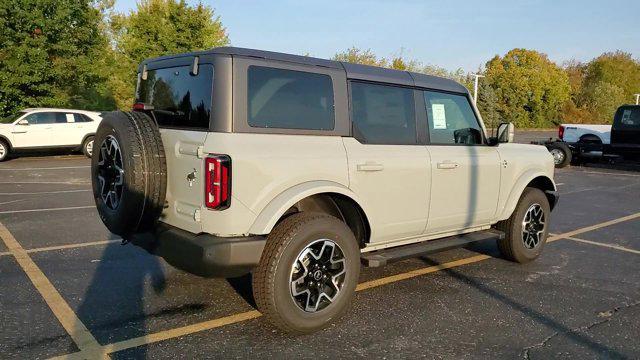 new 2024 Ford Bronco car, priced at $53,402