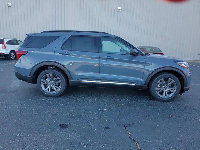 new 2025 Ford Explorer car, priced at $44,990