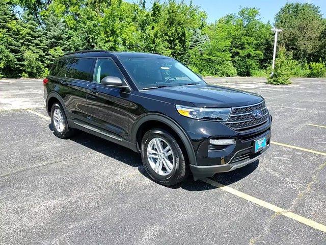 new 2024 Ford Explorer car, priced at $45,545