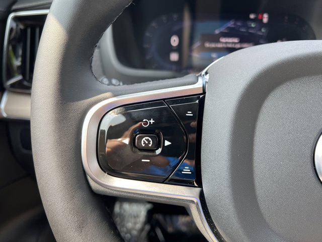 used 2025 Volvo XC90 car, priced at $59,490