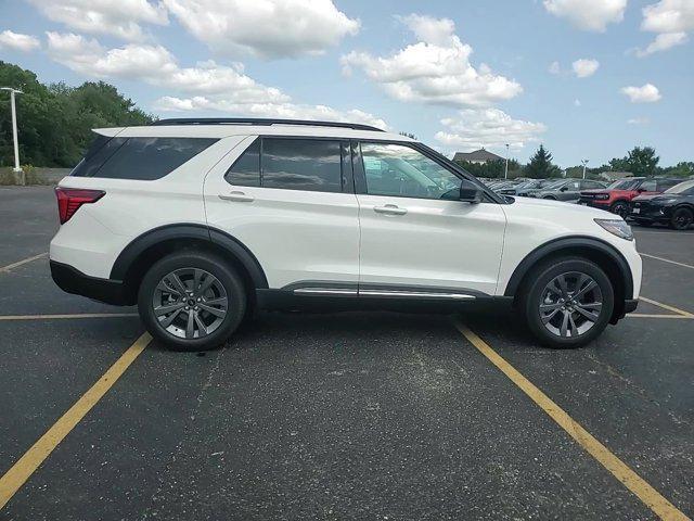 new 2025 Ford Explorer car, priced at $44,990