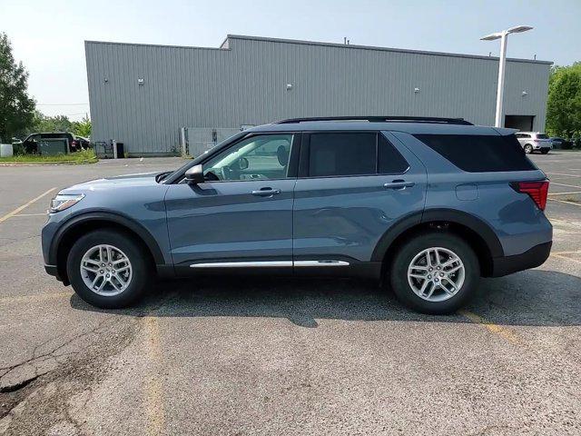 new 2025 Ford Explorer car, priced at $39,900