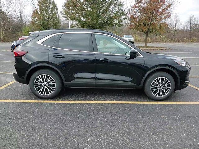 new 2025 Ford Escape car, priced at $41,490