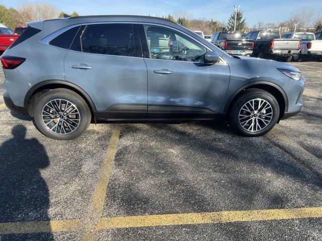 new 2025 Ford Escape car, priced at $39,895