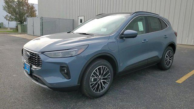 new 2025 Ford Escape car, priced at $41,214