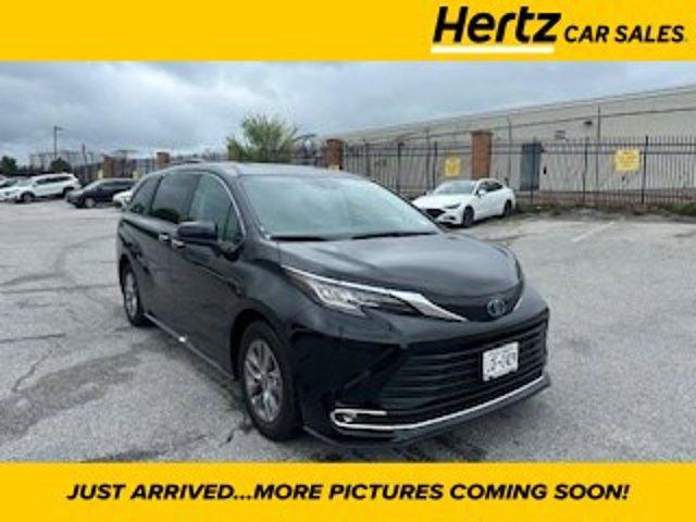 used 2023 Toyota Sienna car, priced at $48,820