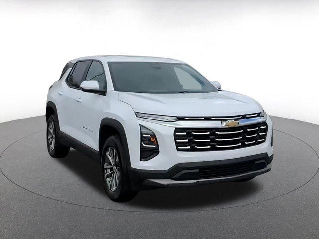 used 2025 Chevrolet Equinox car, priced at $28,549