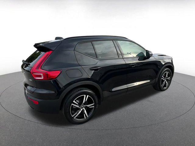 used 2024 Volvo XC40 car, priced at $25,318