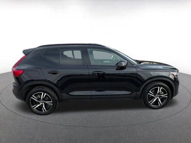 used 2024 Volvo XC40 car, priced at $25,318
