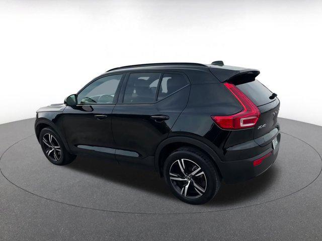used 2024 Volvo XC40 car, priced at $25,318