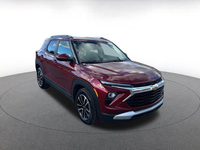 used 2025 Chevrolet TrailBlazer car, priced at $21,604
