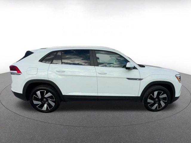 used 2025 Volkswagen Atlas Cross Sport car, priced at $31,425