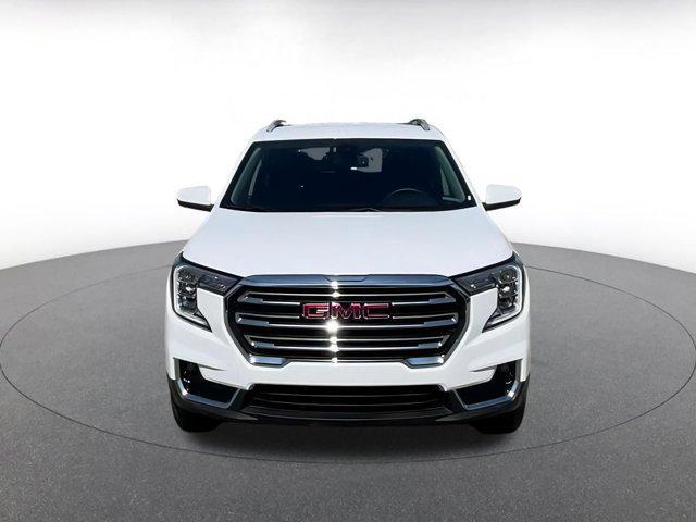 used 2024 GMC Terrain car, priced at $26,237