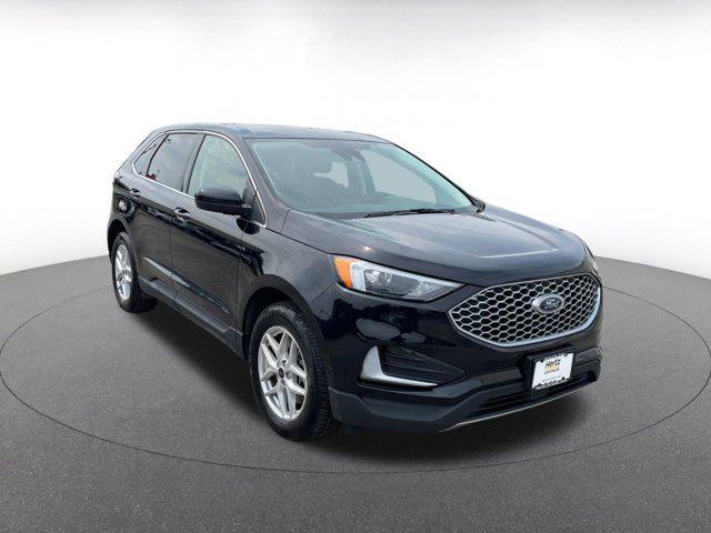 used 2024 Ford Edge car, priced at $20,118