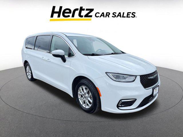 used 2023 Chrysler Pacifica car, priced at $20,401