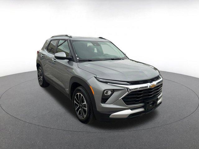 used 2025 Chevrolet TrailBlazer car, priced at $22,249