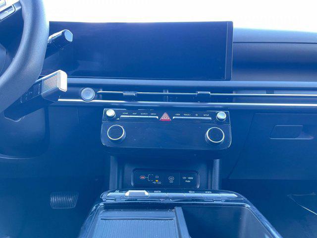 used 2025 Hyundai TUCSON Hybrid car, priced at $28,610