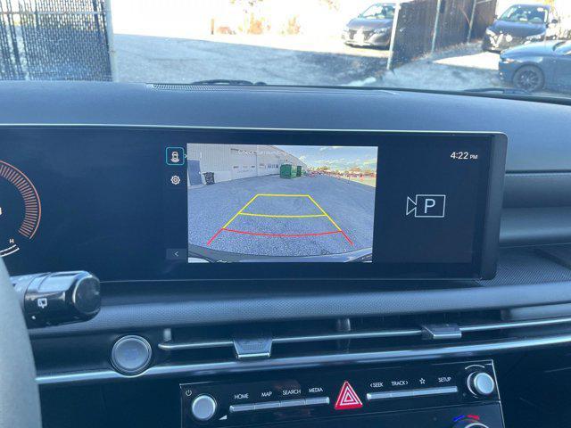 used 2025 Hyundai TUCSON Hybrid car, priced at $28,610