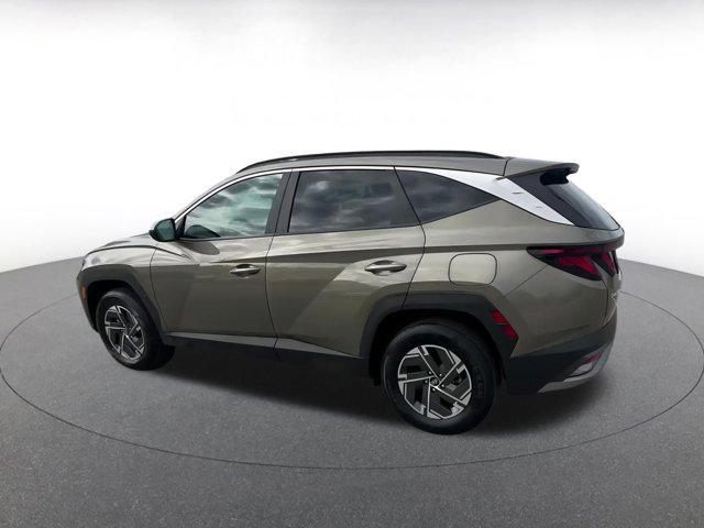 used 2025 Hyundai TUCSON Hybrid car, priced at $28,361