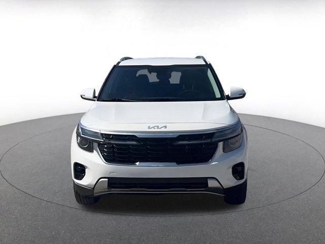 used 2025 Kia Seltos car, priced at $20,453