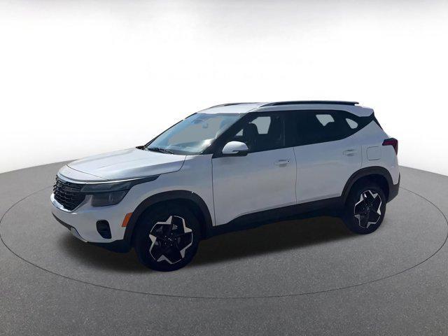 used 2025 Kia Seltos car, priced at $20,453