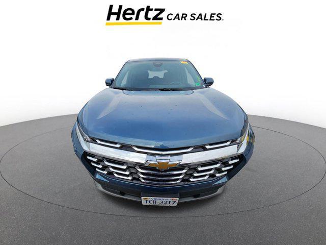used 2025 Chevrolet Equinox car, priced at $24,642