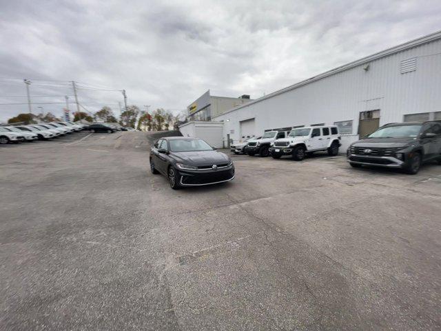 used 2025 Volkswagen Jetta car, priced at $20,788