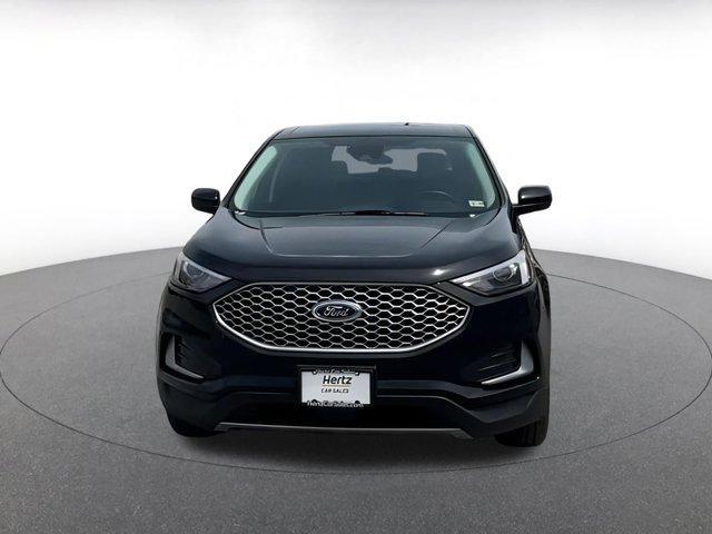 used 2024 Ford Edge car, priced at $25,558