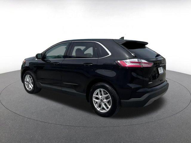 used 2024 Ford Edge car, priced at $25,558