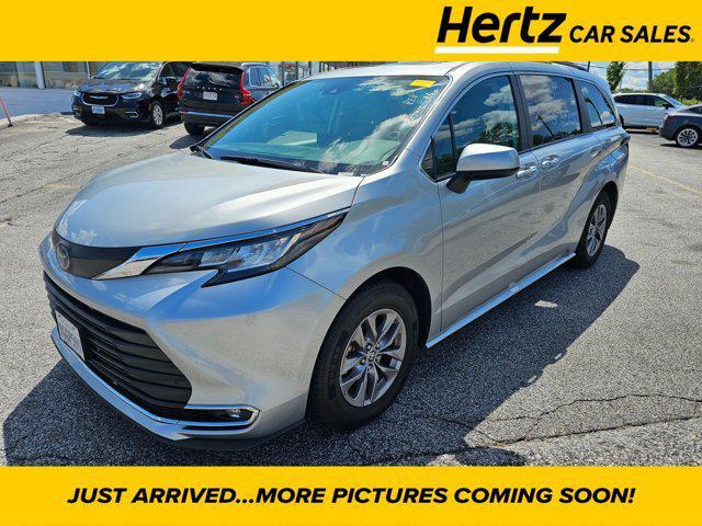 used 2023 Toyota Sienna car, priced at $39,872