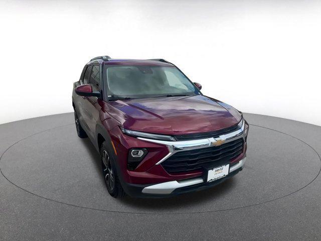 used 2025 Chevrolet TrailBlazer car, priced at $22,693