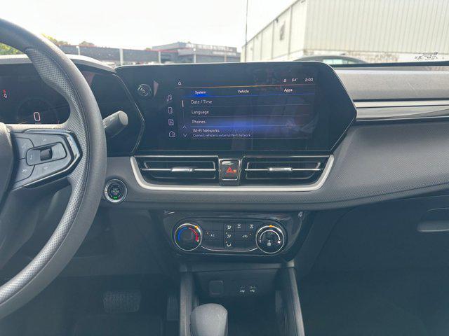 used 2025 Chevrolet TrailBlazer car, priced at $22,693