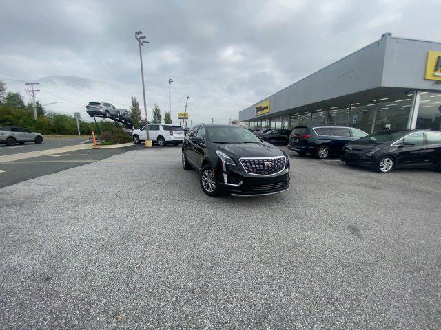 used 2023 Cadillac XT5 car, priced at $28,972