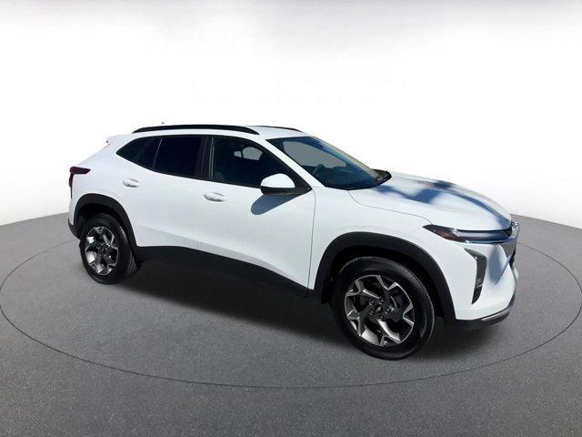 used 2025 Chevrolet Trax car, priced at $21,216