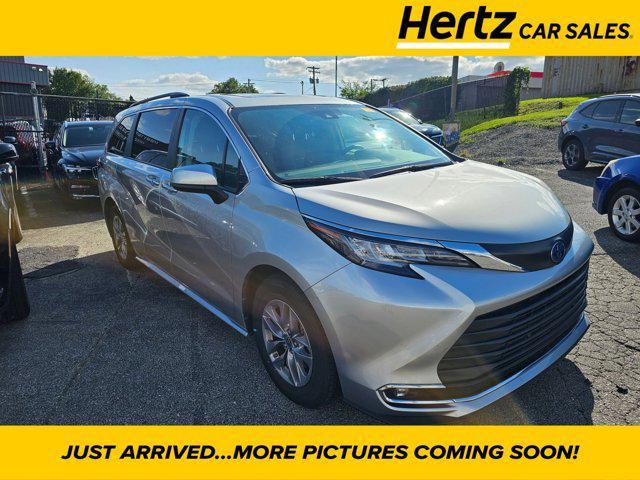 used 2023 Toyota Sienna car, priced at $40,695