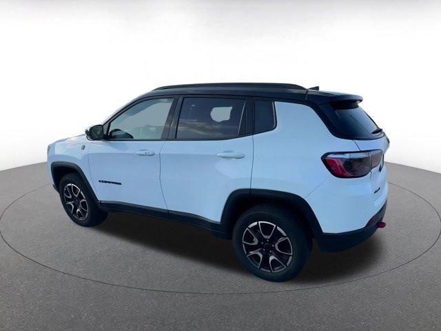 used 2025 Jeep Compass car, priced at $25,086