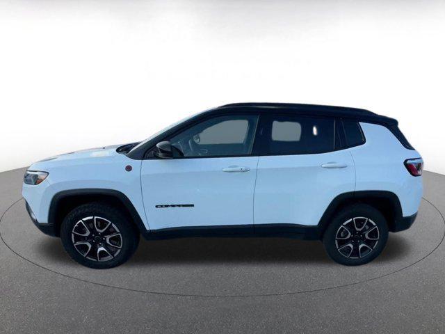 used 2025 Jeep Compass car, priced at $25,086