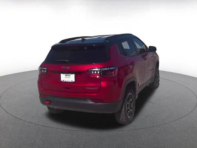 used 2025 Jeep Compass car, priced at $25,086