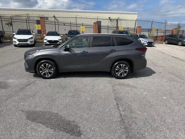 used 2023 Toyota Highlander car, priced at $36,855