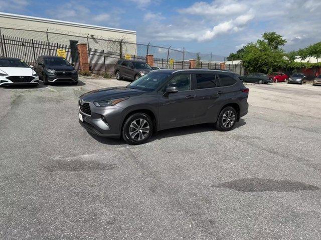 used 2023 Toyota Highlander car, priced at $36,855