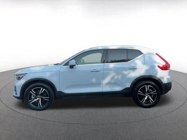 used 2024 Volvo XC40 car, priced at $25,442